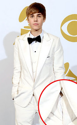 Kantoi : Justin Bieber Lupa Tutup Zip Seluar (2 Gambar 